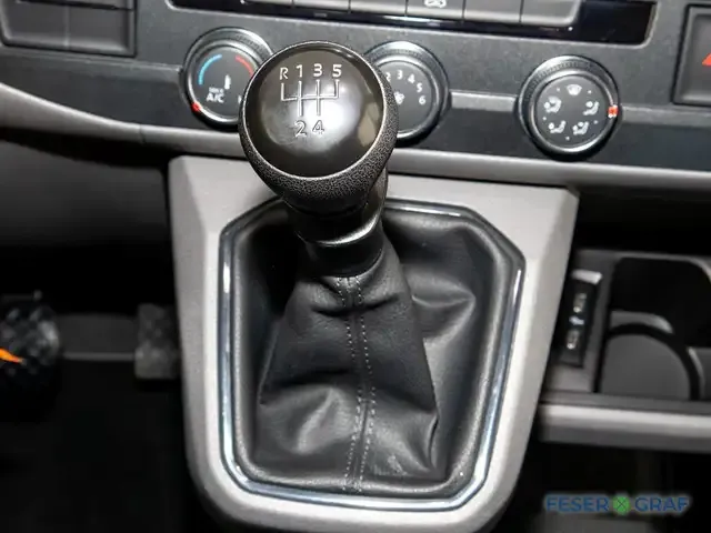 Volkswagen T6.1 Transporter
