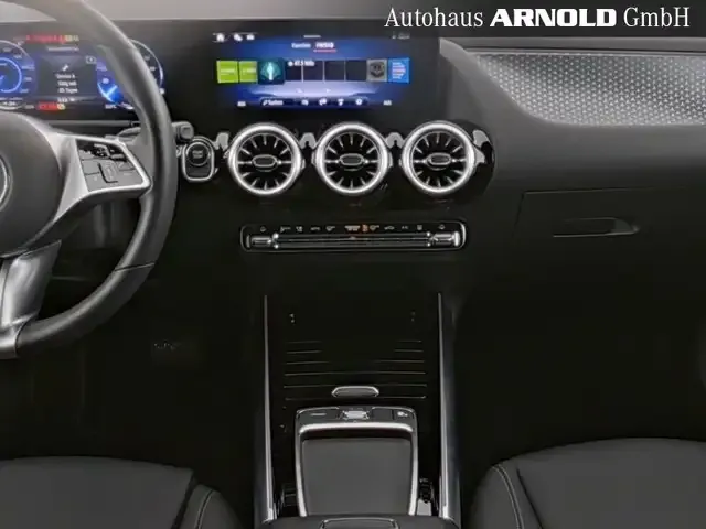 Mercedes-Benz EQA 300