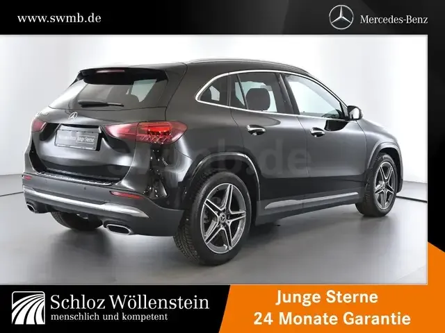 Mercedes-Benz GLA 200