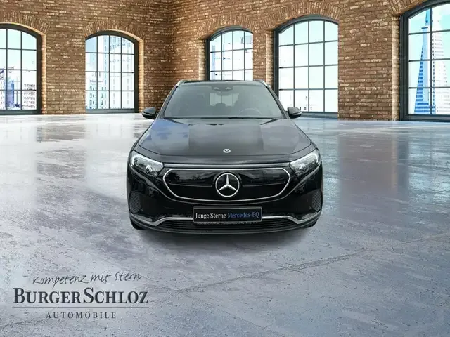 Mercedes-Benz EQA 300