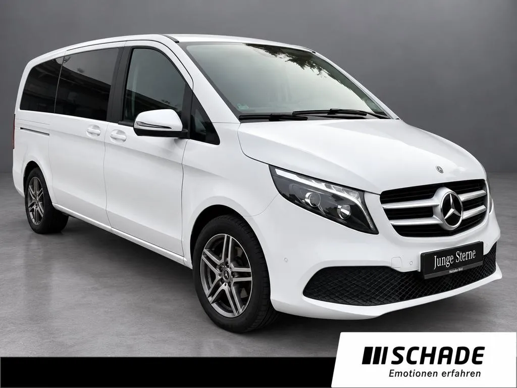 Mercedes-Benz V 220