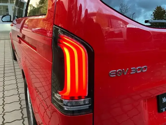 Mercedes-Benz EQV 300