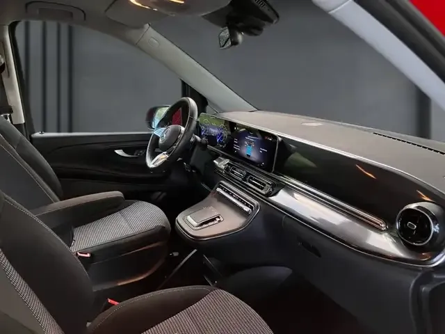 Mercedes-Benz EQV 300