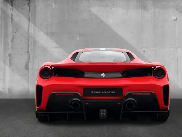 Ferrari 488