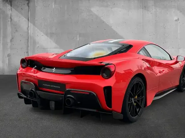 Ferrari 488
