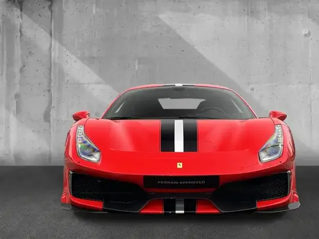 Ferrari 488