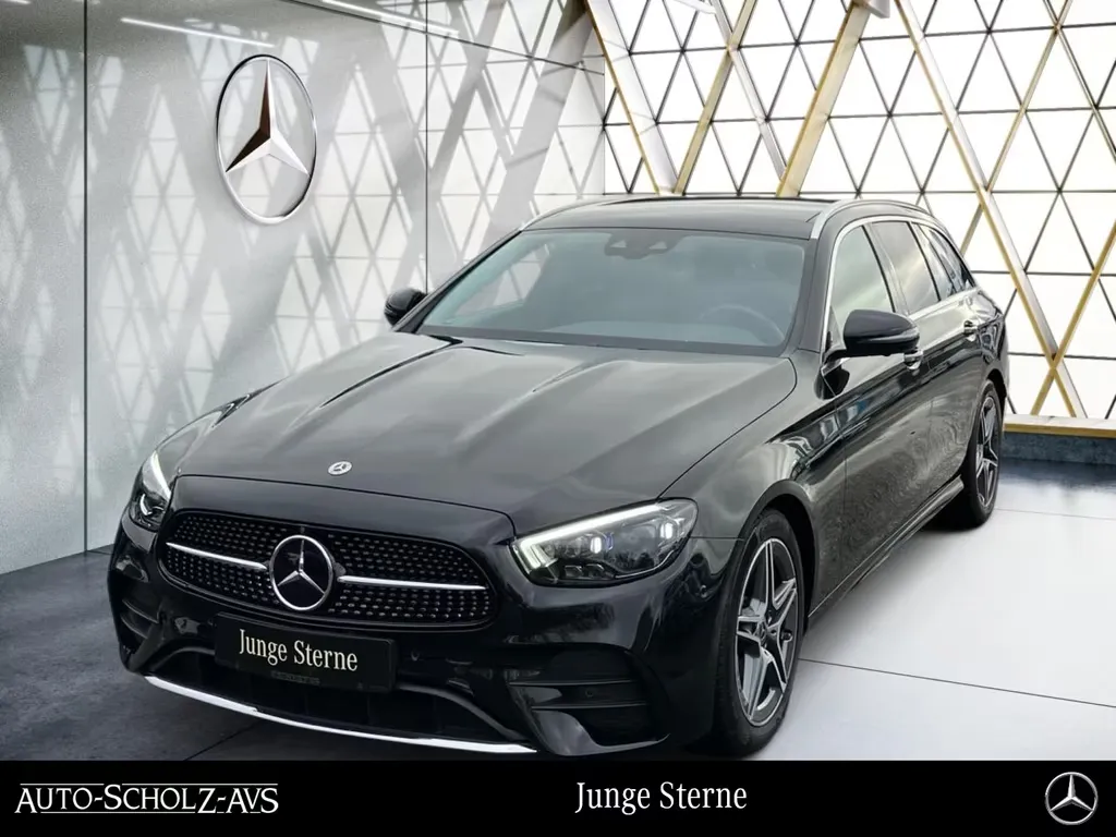 Mercedes-Benz E 220