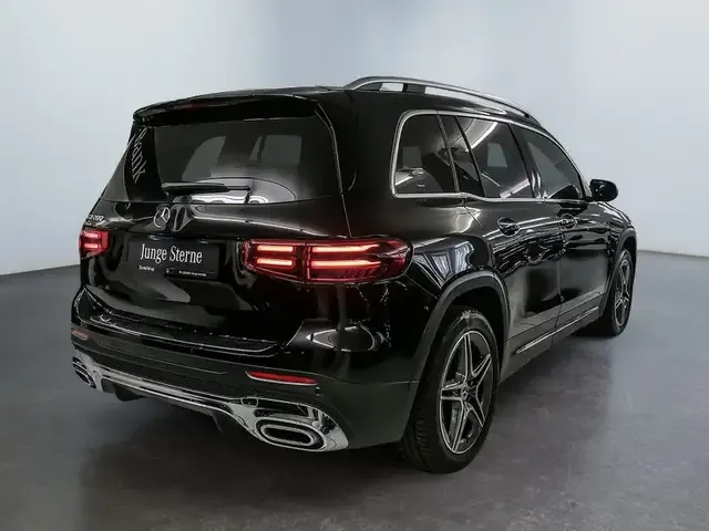 Mercedes-Benz GLB 200