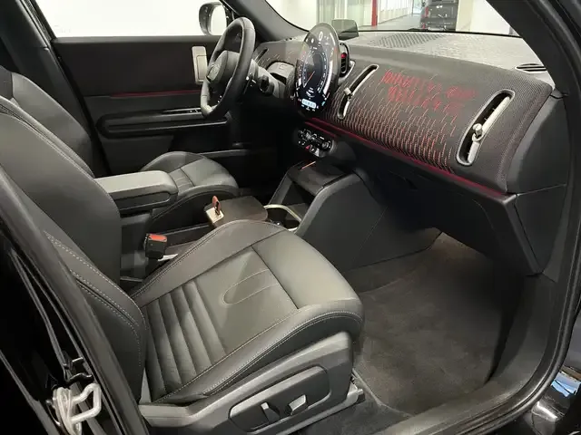 MINI John Cooper Works Countryman