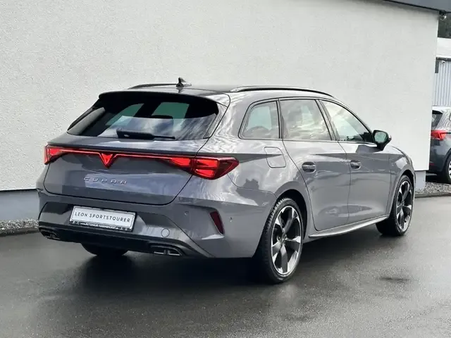 CUPRA Leon