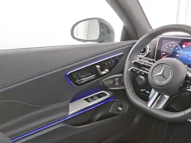 Mercedes-Benz CLE 300