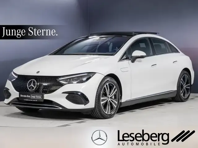 Mercedes-Benz EQE 300
