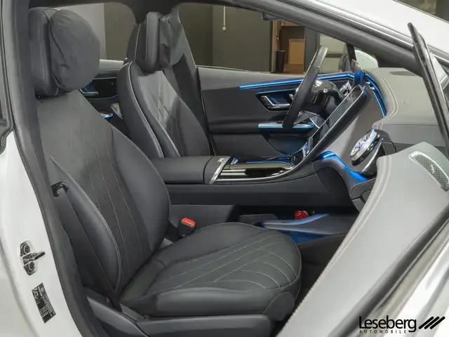 Mercedes-Benz EQE 300