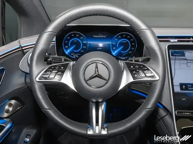 Mercedes-Benz EQE 300