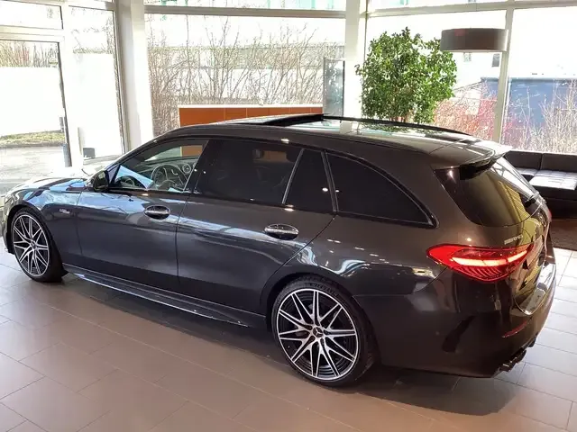 Mercedes-Benz C 43 AMG
