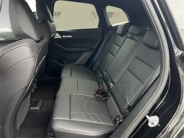 BMW 223