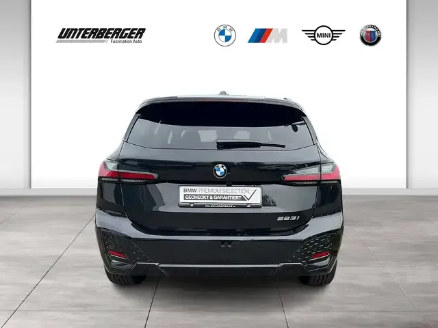 BMW 223