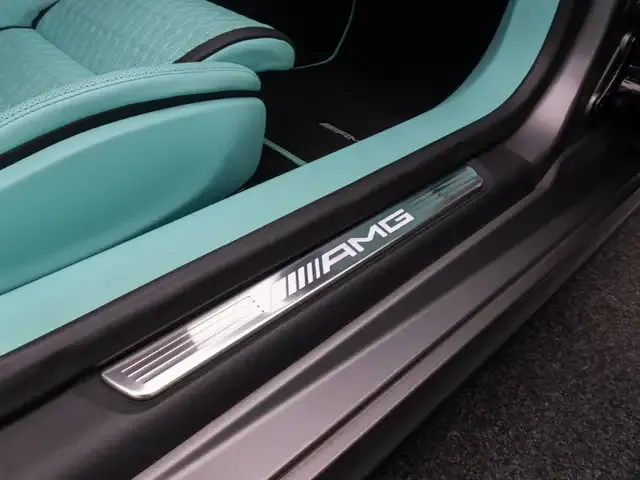 Mercedes-Benz SL 63 AMG