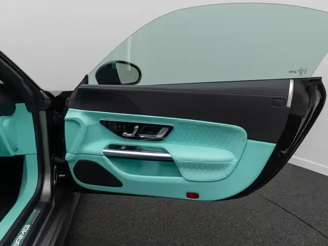 Mercedes-Benz SL 63 AMG