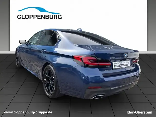 BMW 530