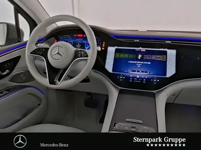 Mercedes-Benz EQS SUV