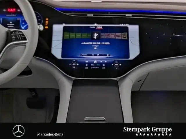 Mercedes-Benz EQS SUV