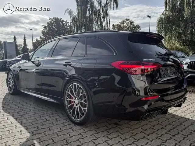 Mercedes-Benz C 63 AMG
