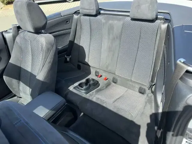 BMW 230