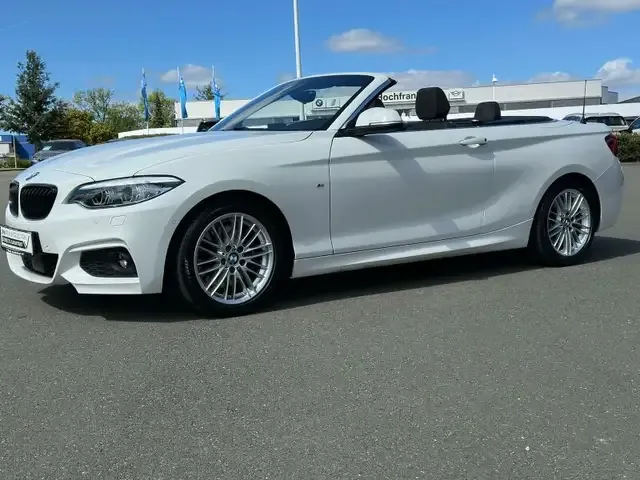 BMW 230