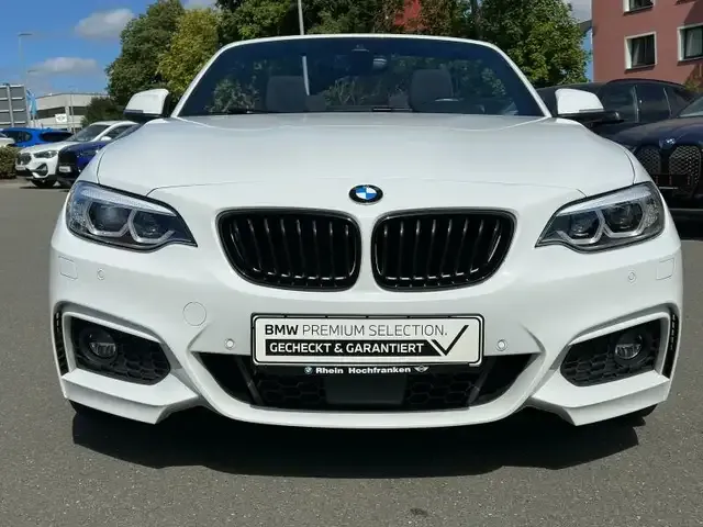 BMW 230