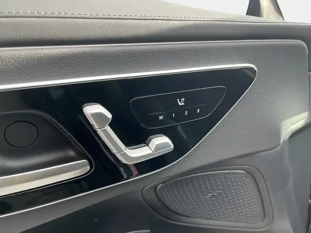 Mercedes-Benz CLE 200