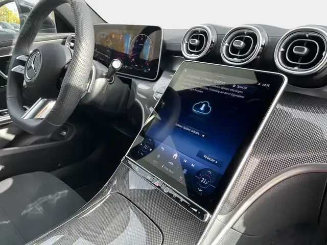 Mercedes-Benz CLE 200