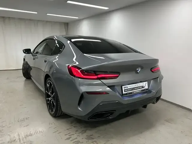 BMW 840