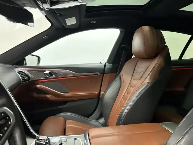 BMW 840