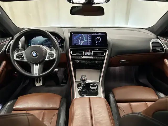 BMW 840