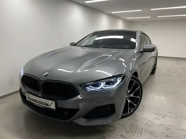 BMW 840