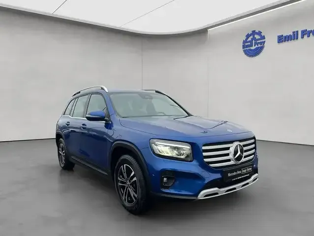 Mercedes-Benz GLB 200