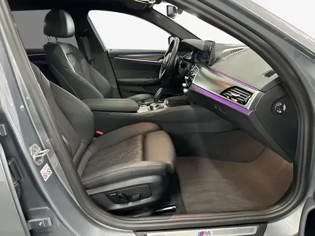 BMW 530