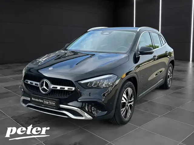 Mercedes-Benz GLA 180