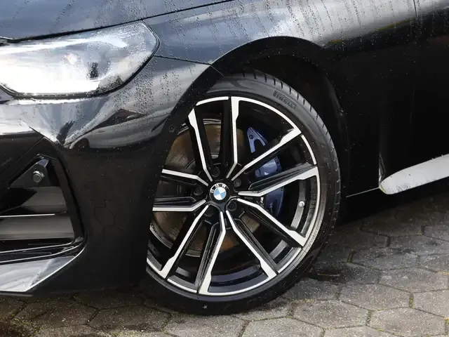 BMW 240