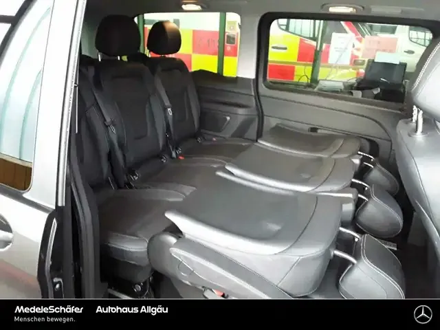 Mercedes-Benz EQV 300