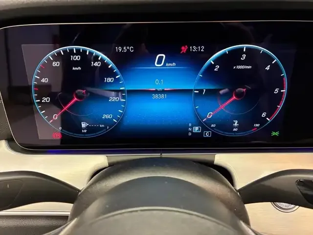 Mercedes-Benz E 400