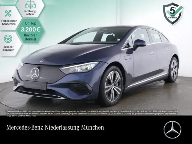 Mercedes-Benz EQE 300