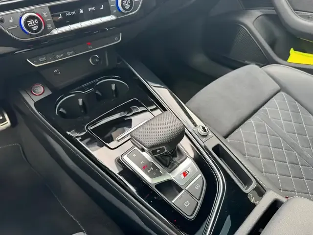Audi S4