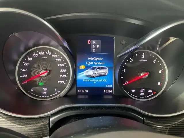 Mercedes-Benz V 300