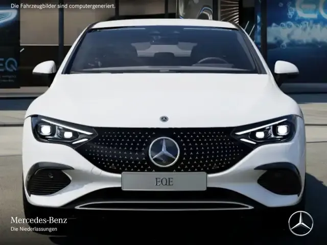 Mercedes-Benz EQE 300