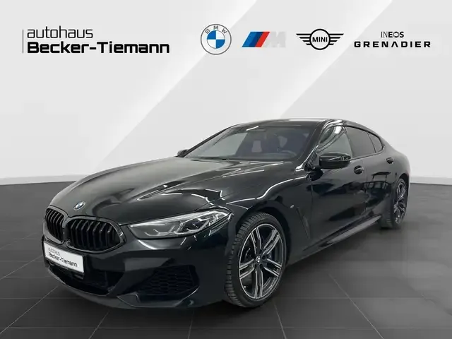 BMW M8