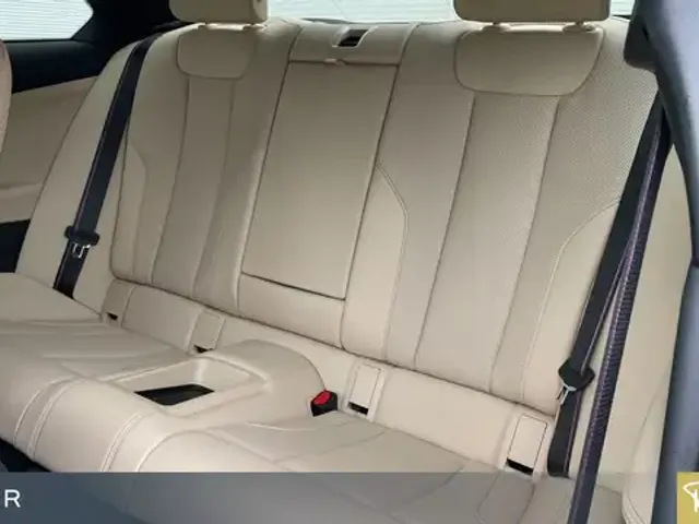 BMW 240