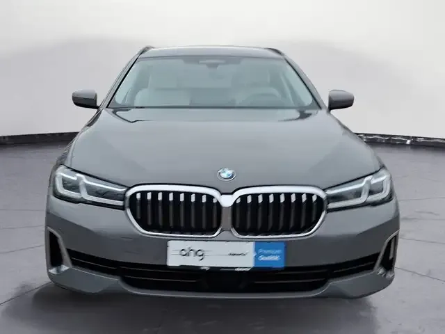 BMW 520