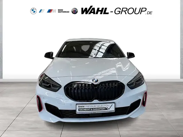 BMW 128